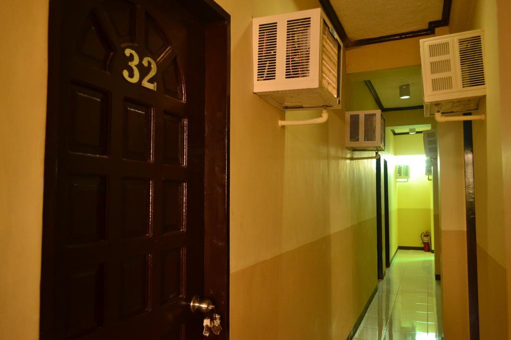 Berlay Backpackers And Tourists Inn Davao Exterior photo